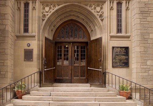 Knox-entrance_6ave-7252